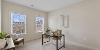 5313 STREAM BANK Lane Gallery 16