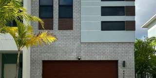 4428 NW 9th St 4428 NW 9th St Gallery 1