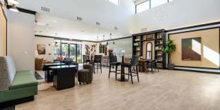 Madison Oaks Gallery 25