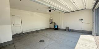 1513 Bat Hawk Street Gallery 32