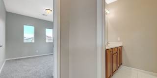 4 Bedroom Home in Silverstone Ranch Gallery 53