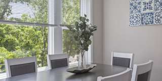 1111 Bonnie Brae Place Gallery 3