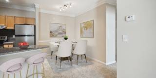 Highland Square Gallery 11