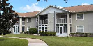 Charming 2 Bed / 2 Bath Dunedin Home – Water, Sewer & Trash Included! Gallery 1