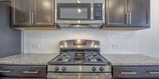 Stunning 3/3.5 Townhome in SE Raleigh Gallery 18