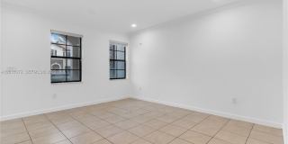 3202 SE 6th St Gallery 10