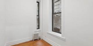 23 GROVE Street Gallery 3