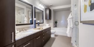 Hanover Post Oak Gallery 31