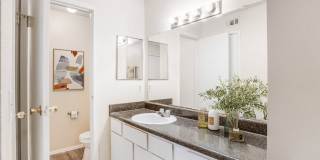 Elliot Baymeadows Gallery 44