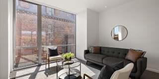 3105 Brush Street Gallery 22