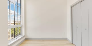 689 N BROAD Street Gallery 4
