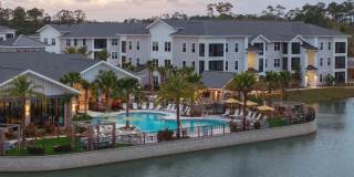 Aventon Isabelle Gallery 1