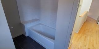 Huge 5 bed townhouse in allston Gallery 1