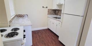 237 NW 10th Ave Gallery 8