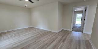 3425 Kenwood Gallery 28