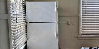 2440 East 3rd Street - 2440 1/2 Gallery 10