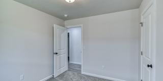 Move In Special: August Rent Free! Gallery 25