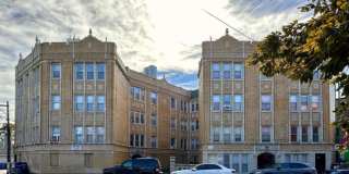 4265 Addison Gallery 1