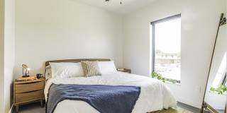 202 Railside Gallery 8