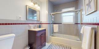RENOVATED 4 bed 2 bath in Cambridge.... Gallery 7
