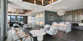 Bond on Mint Gallery 35