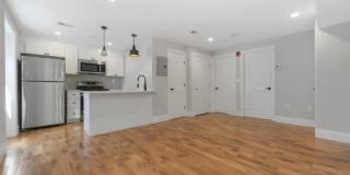 143 Everett Gallery 1