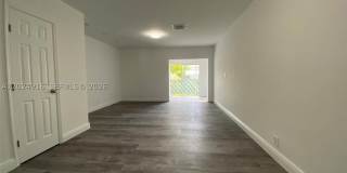 2460 Taylor St Gallery 2