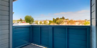 Creekside Gallery 14