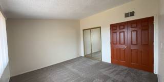 AVAILABLE NOW! 3 Bedroom, 2 Bath Huge Home Gallery 11