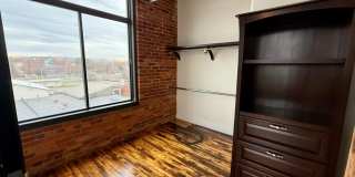 421 Broad Street Gallery 8