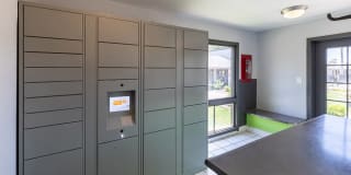 Parq on 50th Gallery 36