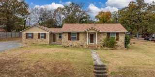 3417 N Cedar Street Gallery 1