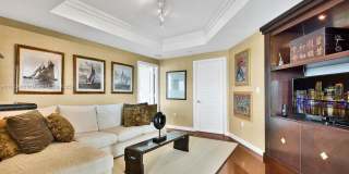 19955 NE 38th Ct Gallery 3