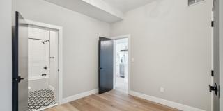 163 East Street Gallery 20