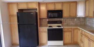 8015 SW 107 AV Gallery 1