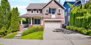 Redmond 5 Bedroom Charmer Gallery 1
