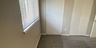 River Walk Apartments Gallery 209