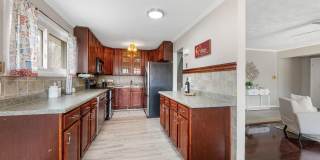 Miller Beach Living FREE Application Fee ! Gallery 8