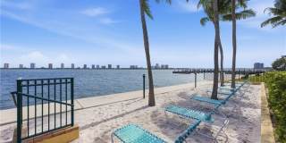 1155 Lake Shore Drive Gallery 60