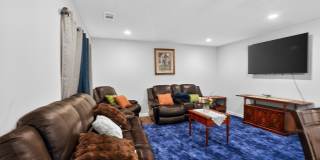 1127 2nd St Nw Gallery 6