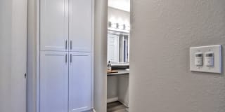 The Harlow Gallery 20