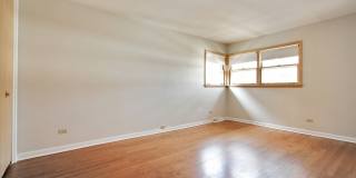 8732 W North Terrace Gallery 8