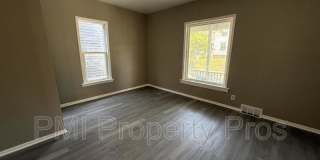 1943 N 38th St Gallery 2
