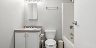 Charming 2 Bedroom-No Broker Fee Gallery 6