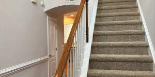 South Charlotte End-Unit Townhome with Main-Level Primary Suite & Bonus Room Gallery 3