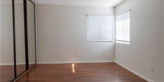 2321 S Magnolia Gallery 13