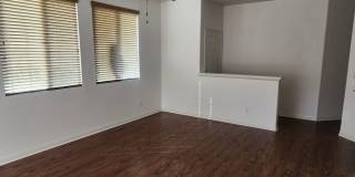 2 Bedroom Townhome w/Attached 1 Car Garage. Gated Community with Assoc Pool! Gallery 4