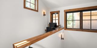 1350 Sierra Vista Drive Gallery 10