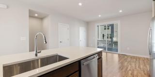 42580 PITLOCHRY Terrace Gallery 10