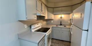 7624 Manor Circle Gallery 7